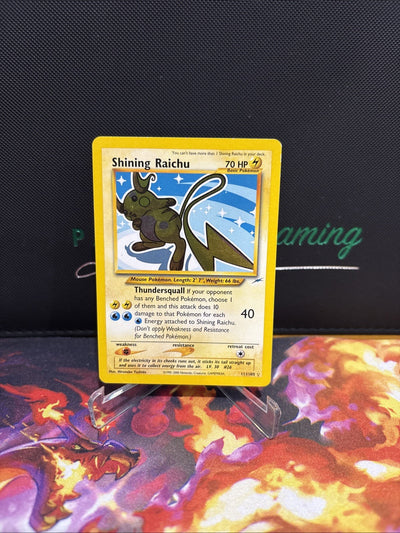 Pokémon TCG - Shining Raichu - Neo Destiny 111/105 Holo English