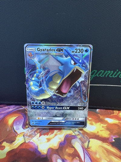 Pokémon TCG Gyarados GX Sun & Moon Sm212 Holo Promo