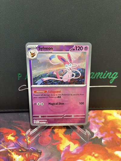 Pokemon TCG - Sylveon 040/131 Prismatic Evolutions Masterball Reverse Holo, NM