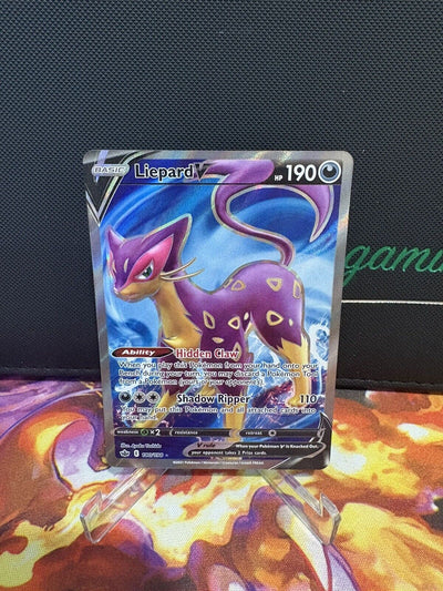 Pokémon TCG Liepard V Sword & Shield - Chilling Reign 180/198 Holo Full Art