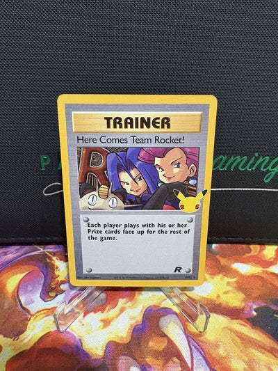 Pokémon TCG Here Comes Team Rocket! Celebrations: Classic Collection 15/82 Holo
