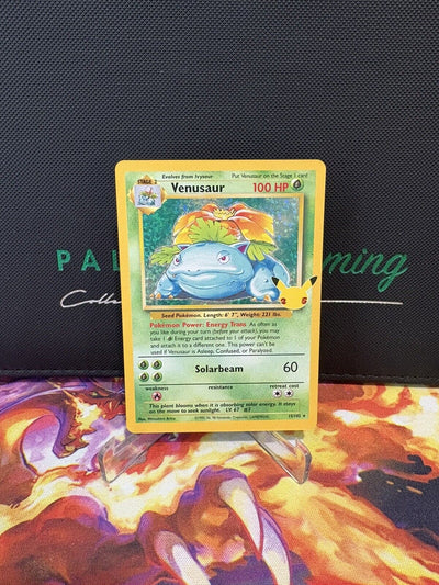 Pokémon Venusaur 15/102 Holo Celebrations 25th Anniversary Pokemon Card TCG