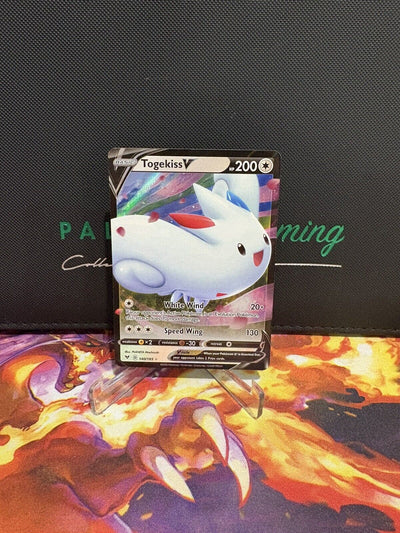 Pokémon TCG Togekiss V Vivid Voltage 140/185 Holo Ultra Rare