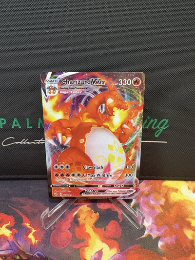 Pokémon TCG Charizard VMAX Darkness Ablaze 020/189 Holo Ultra Rare